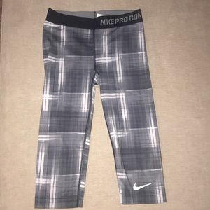 Nike Pro Combat DRI-FIT Compression Yoga pants-